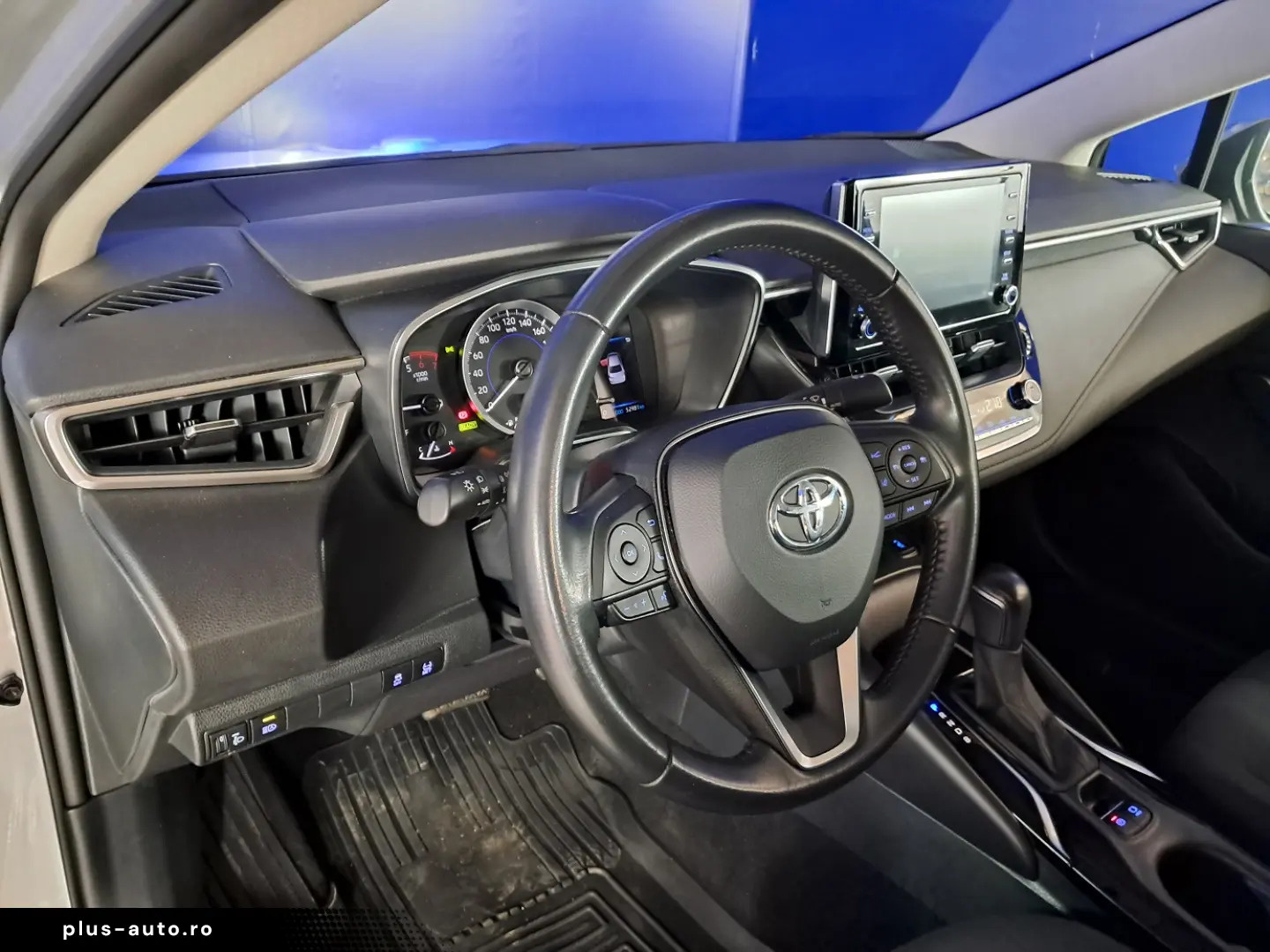 TOYOTA COROLLA BUSINESS HSD E-CVT 1.8i-98CP