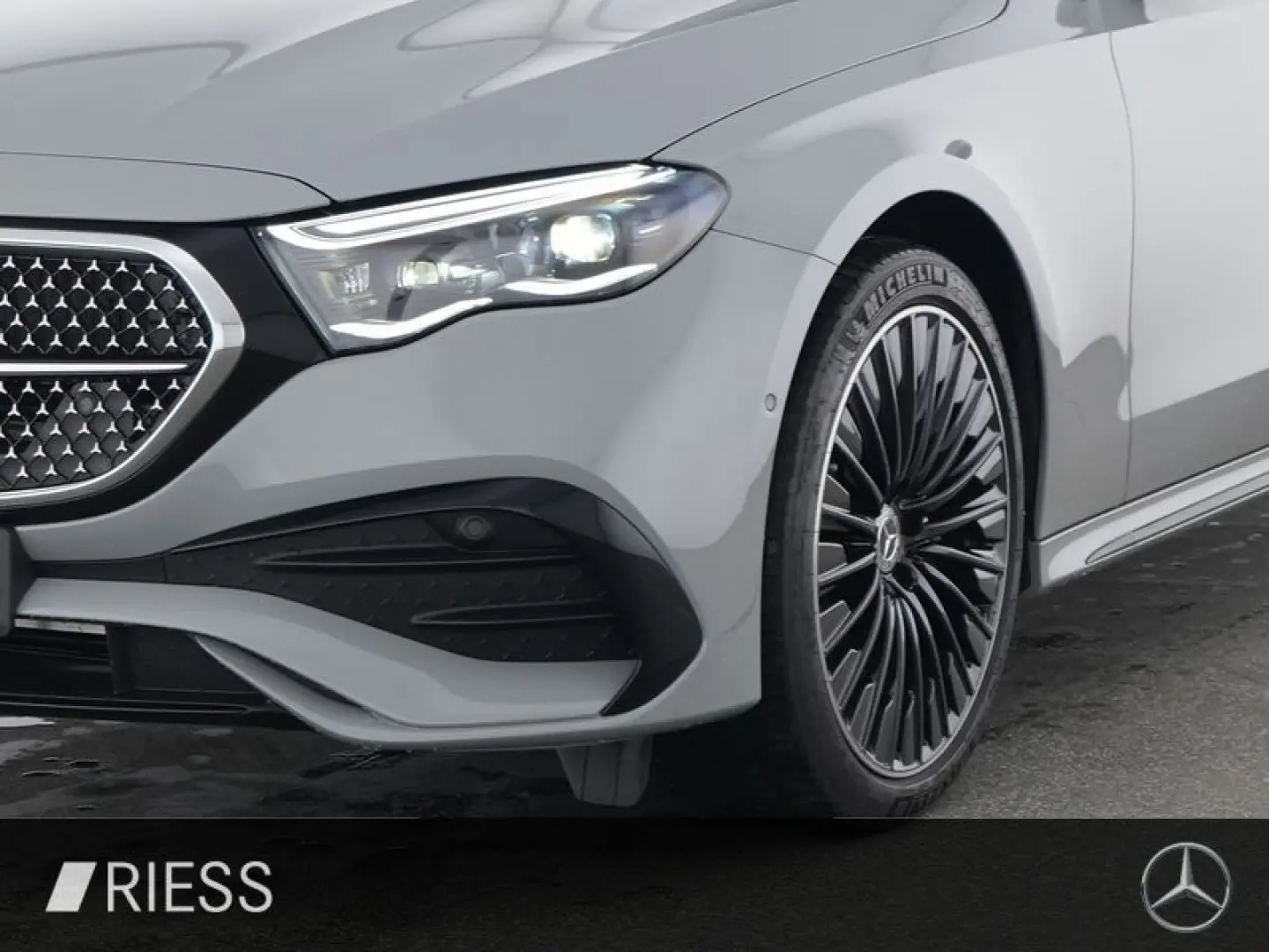 E 400 e 4M AMG Spprt Night Superscreen Pano HUD