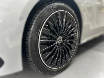 E 450 4M AMG  PANO  BURMESTER  HUD  SUPERSCREEN