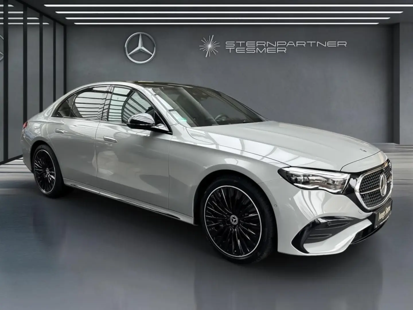 E 450 4M AMG  PANO  BURMESTER  HUD  SUPERSCREEN