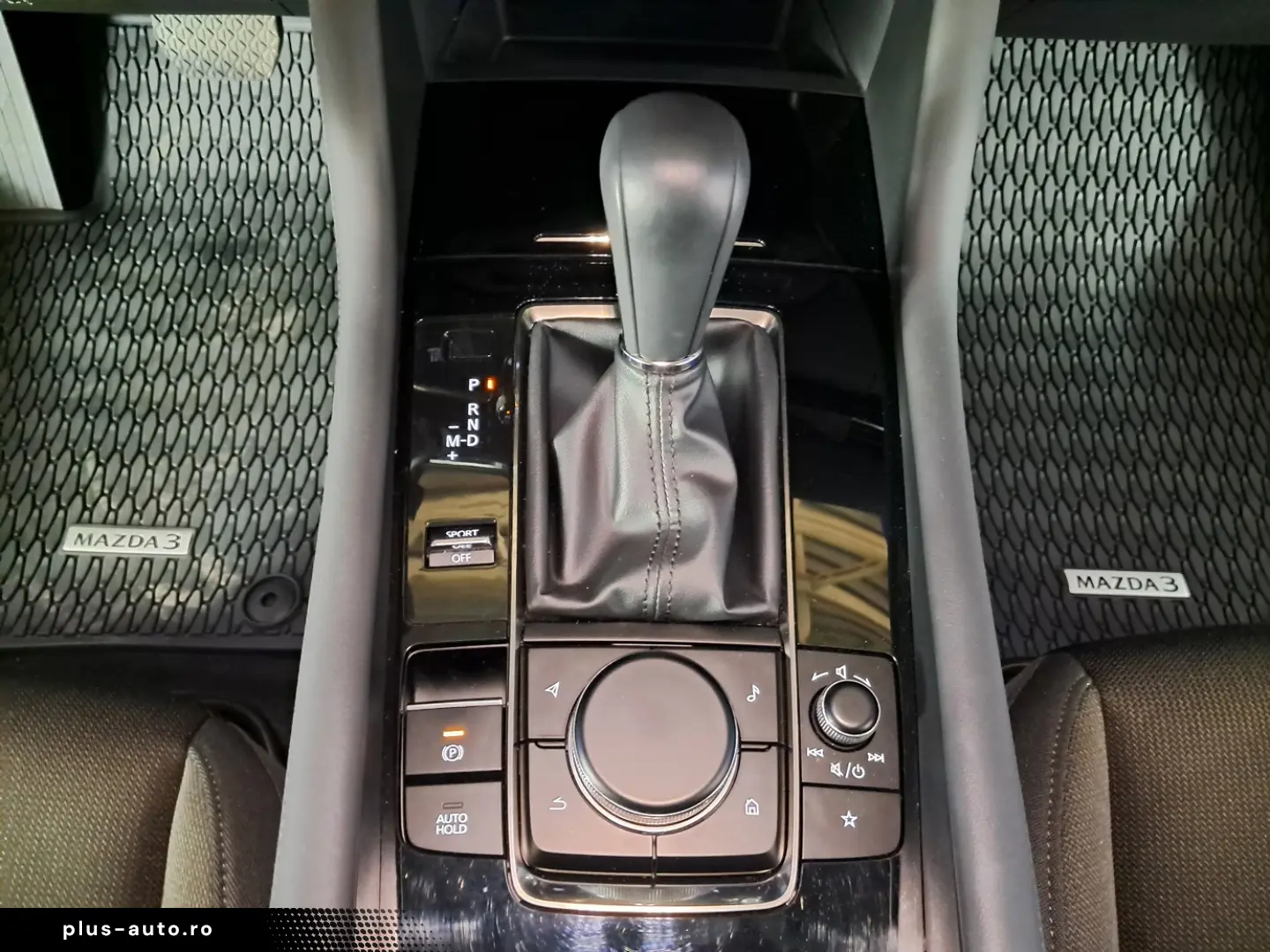 MAZDA 3 SEDAN  - SKYACTIV G 6AT