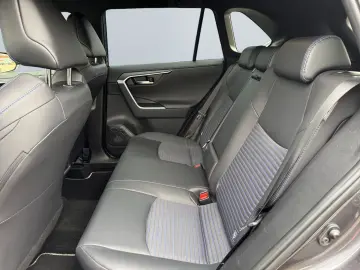 RAV 4 2.5 4x2 Hybrid Style Selection  360 SHZ AC