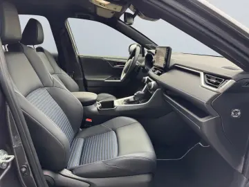 RAV 4 2.5 4x2 Hybrid Style Selection  360 SHZ AC