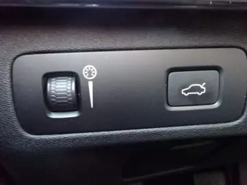 XC90 Momentum Pro AWD