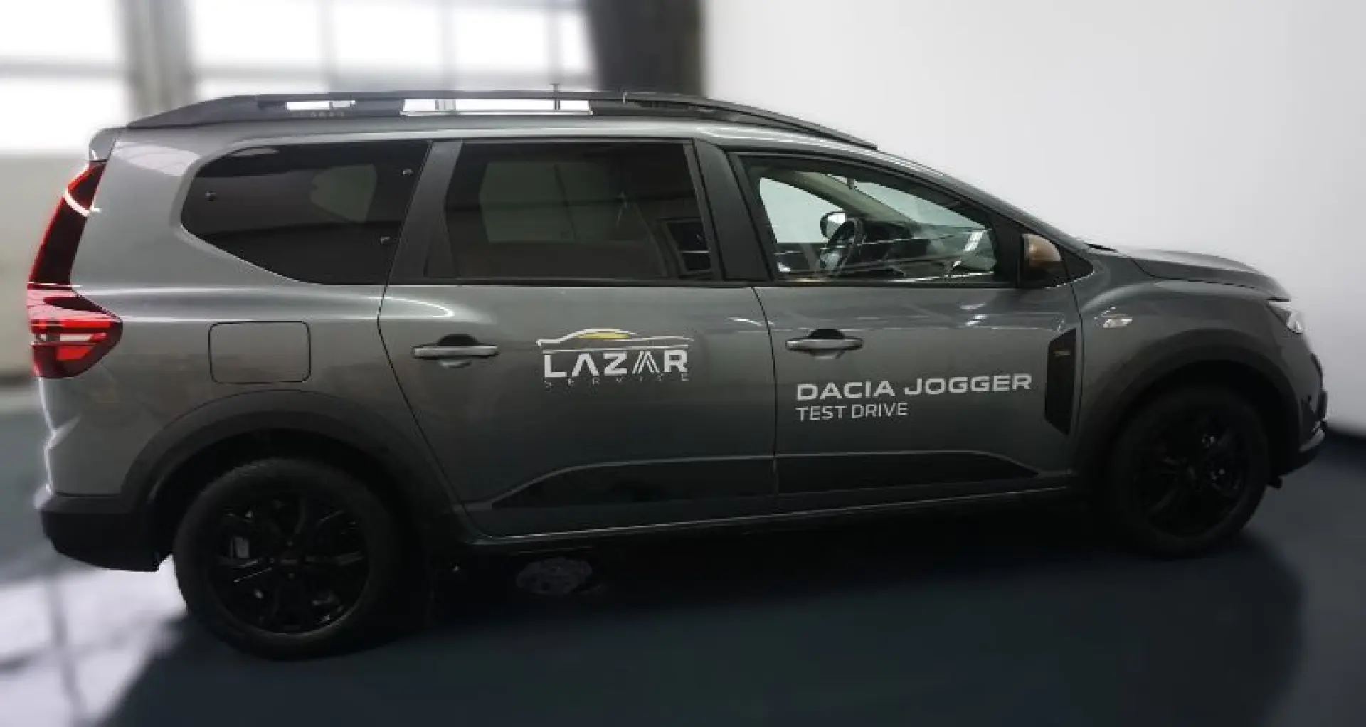 DACIA JOGGER 1.6 Hybrid 140HP EXTREME 7 locuri