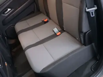 DACIA JOGGER 1.6 Hybrid 140HP EXTREME 7 locuri