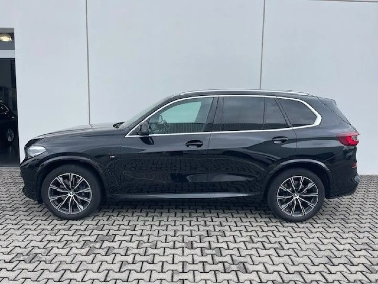 X5 xDrive 30dA M-Sport
