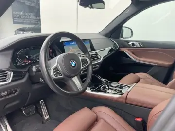 X5 xDrive 30dA M-Sport