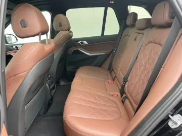 X5 xDrive 30dA M-Sport