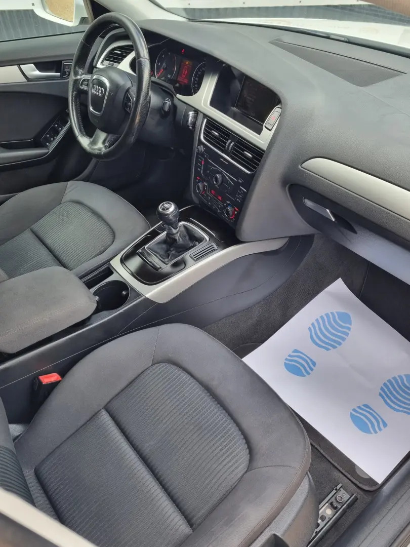 Audi A4 B8 AVANT 2.0 TDI 140CP 2009 EURO 5