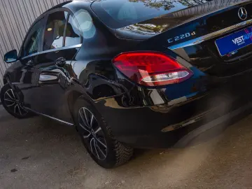 Mercedes C 220d 4matic Încălzire Camera