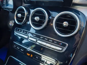 Mercedes C 220d 4matic Încălzire Camera