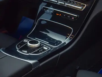 Mercedes C 220d 4matic Încălzire Camera