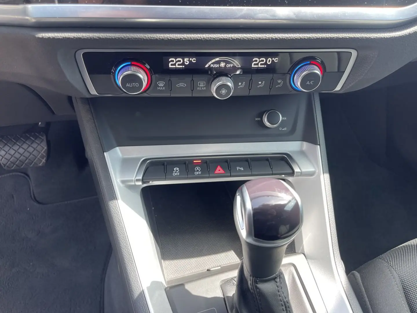 AUDI Q3 2.0 TDI 4X4 200CP