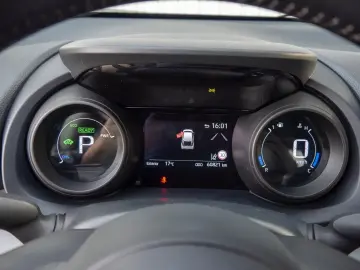 Toyota Yaris Cross Camera