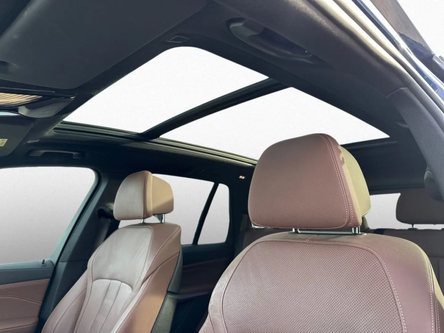 X5 xD45e M Sport 2-AchsLuft ACC AHK 360