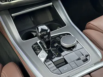 X5 xD45e M Sport 2-AchsLuft ACC AHK 360