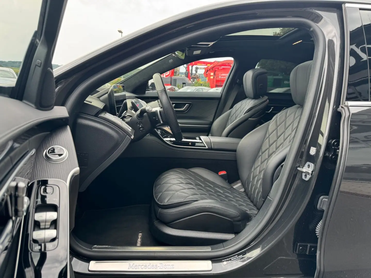 S 580e AMG Pano Digital Burm 3D AirM HUD 360