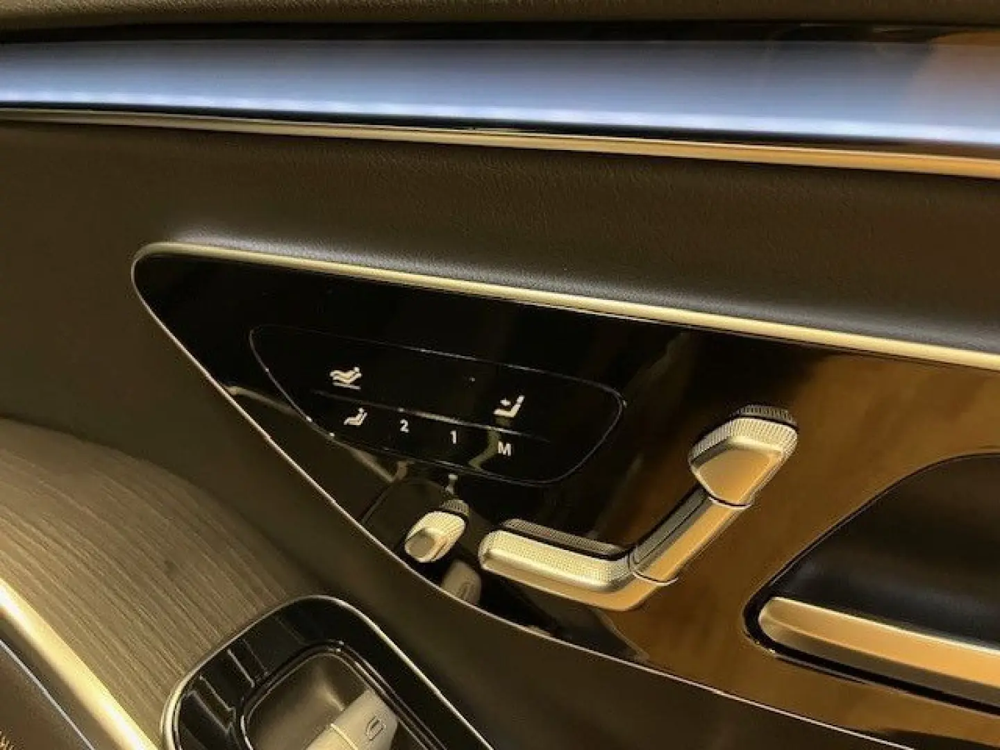 S 580e lang long AMG-Line Sound Pano Chauffeur