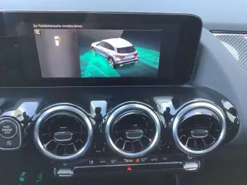 GLA 180 AMG LED MBUX High-End Spurhalte-A. DAB