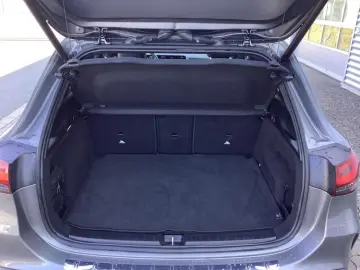 GLA 180 AMG LED MBUX High-End Spurhalte-A. DAB