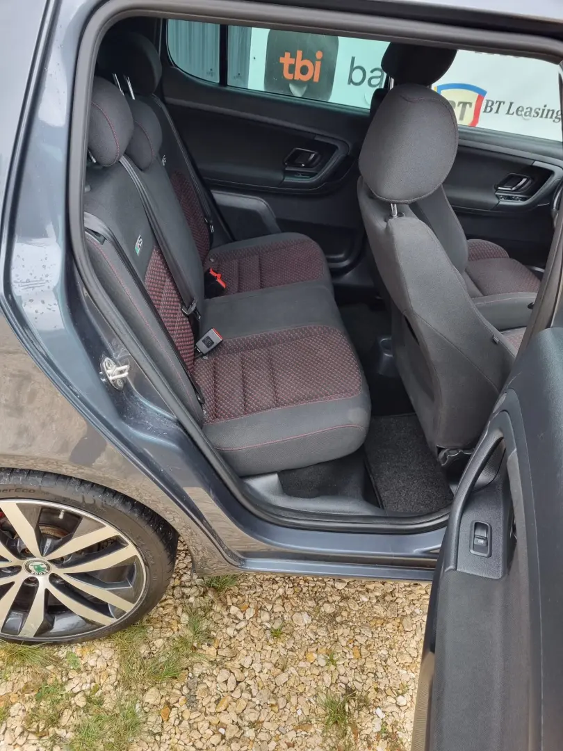 Skoda Fabia Vrs DSG 7 1 1.4 TSI 180CP 2010 InmRo