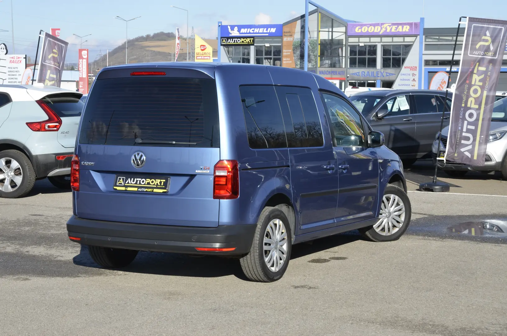 VOLKSWAGEN Caddy 2.0 TDI Combi