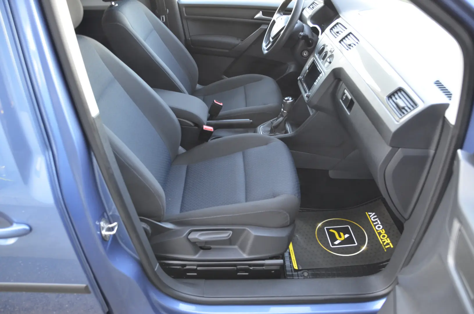 VOLKSWAGEN Caddy 2.0 TDI Combi