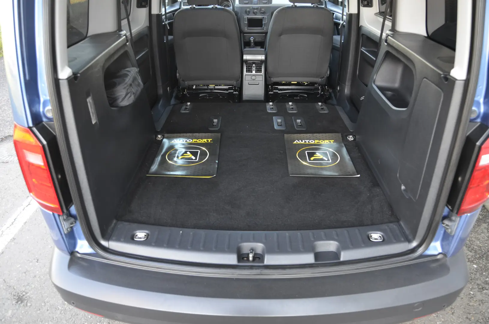 VOLKSWAGEN Caddy 2.0 TDI Combi