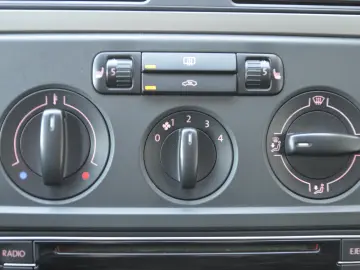 VOLKSWAGEN Caddy 2.0 TDI Combi