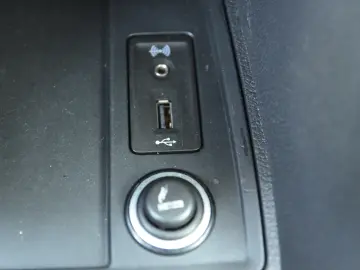 VOLKSWAGEN Caddy 2.0 TDI Combi