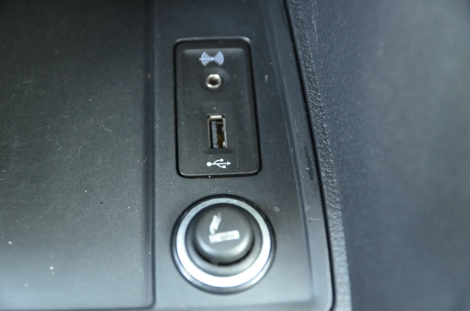 VOLKSWAGEN Caddy 2.0 TDI Combi