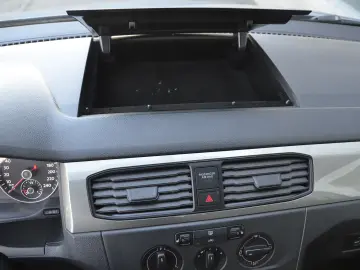 VOLKSWAGEN Caddy 2.0 TDI Combi