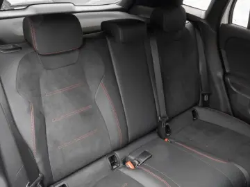 GLA 180 AMG-Sport Pano Night 360 MBeam Totw