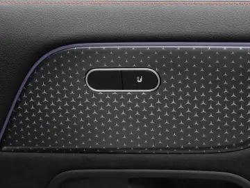 GLA 180 AMG-Sport Pano Night 360 MBeam Totw