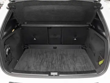 GLA 180 AMG-Sport Pano Night 360 MBeam Totw