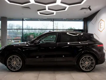 Porsche Cayenne 3.0 V6