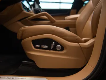 Porsche Cayenne 3.0 V6