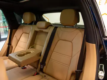 Porsche Cayenne 3.0 V6