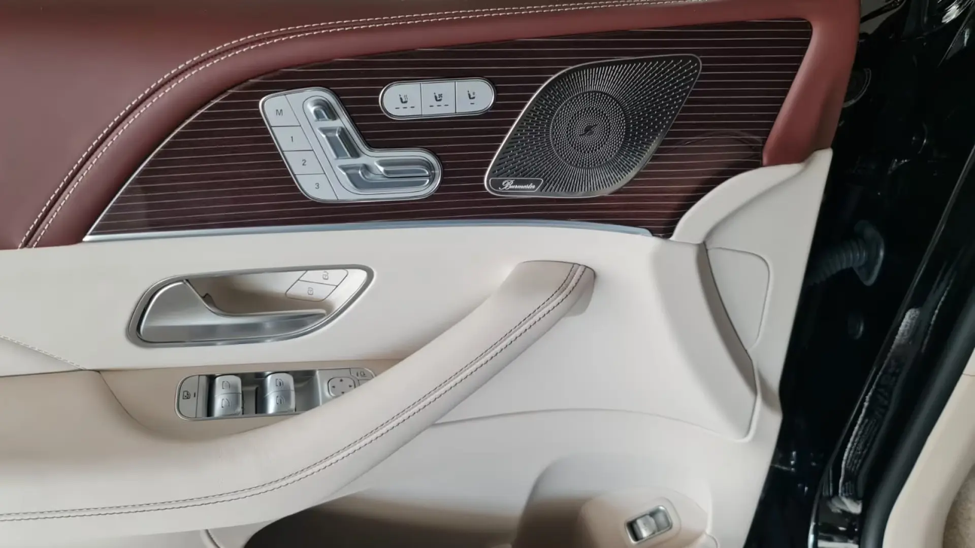 Mercedes-Benz GLS 600 MAYBACH FULL