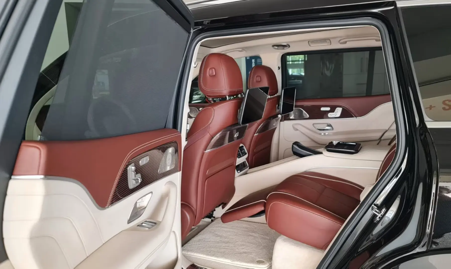 Mercedes-Benz GLS 600 MAYBACH FULL