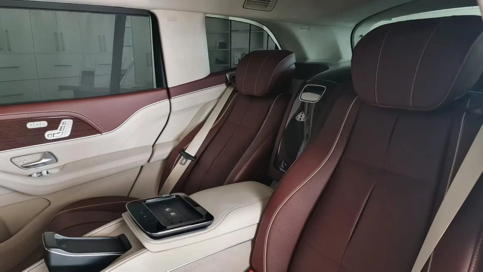 Mercedes-Benz GLS 600 MAYBACH FULL