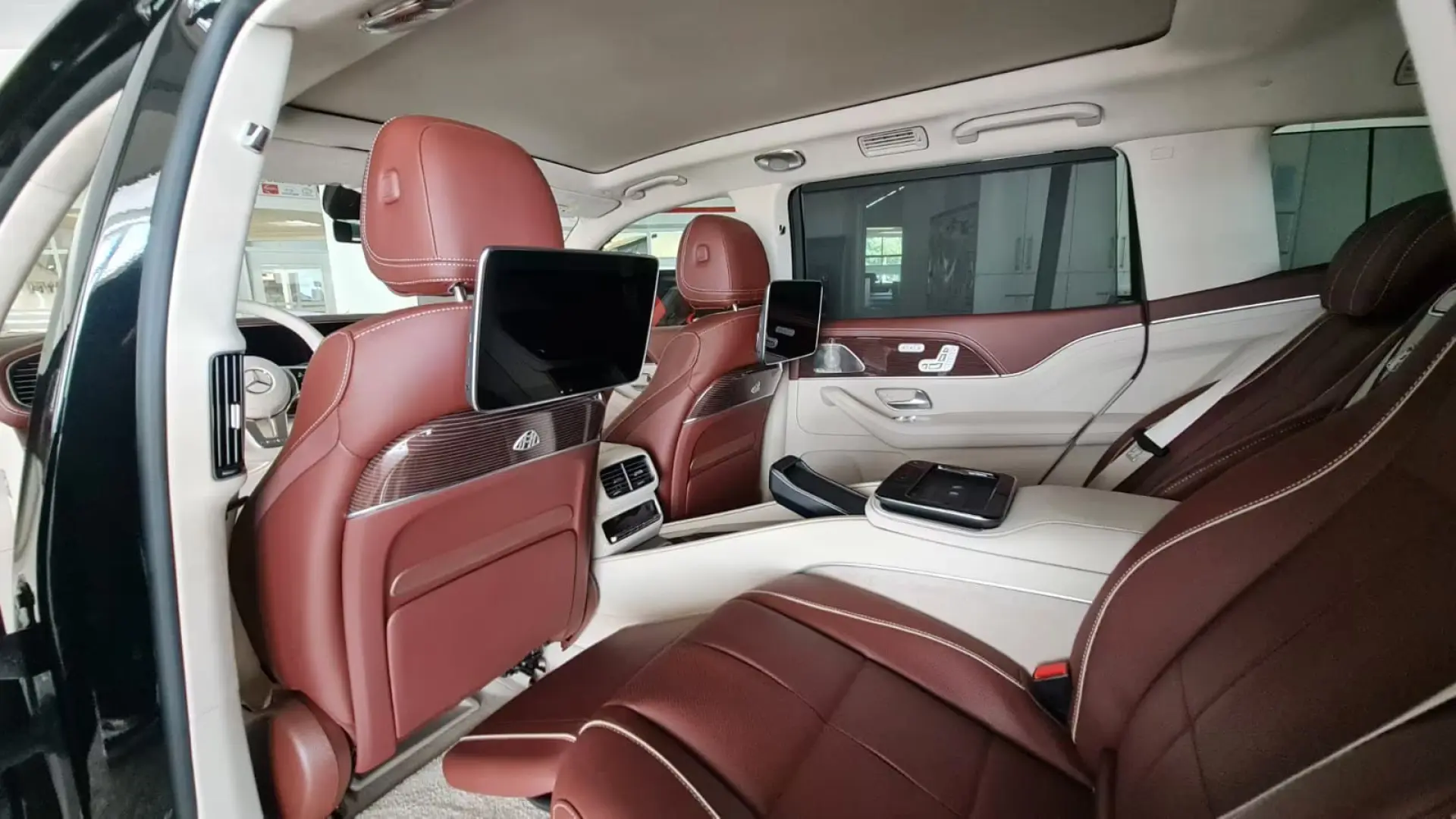 Mercedes-Benz GLS 600 MAYBACH FULL