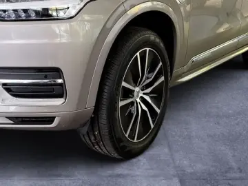 XC90 T8 AWD Inscription Expression HeadUp Pilot