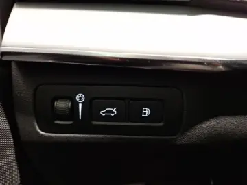 XC90 T8 AWD Inscription Expression HeadUp Pilot