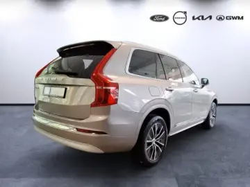 XC90 T8 AWD Inscription Expression HeadUp Pilot