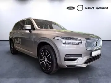 XC90 T8 AWD Inscription Expression HeadUp Pilot