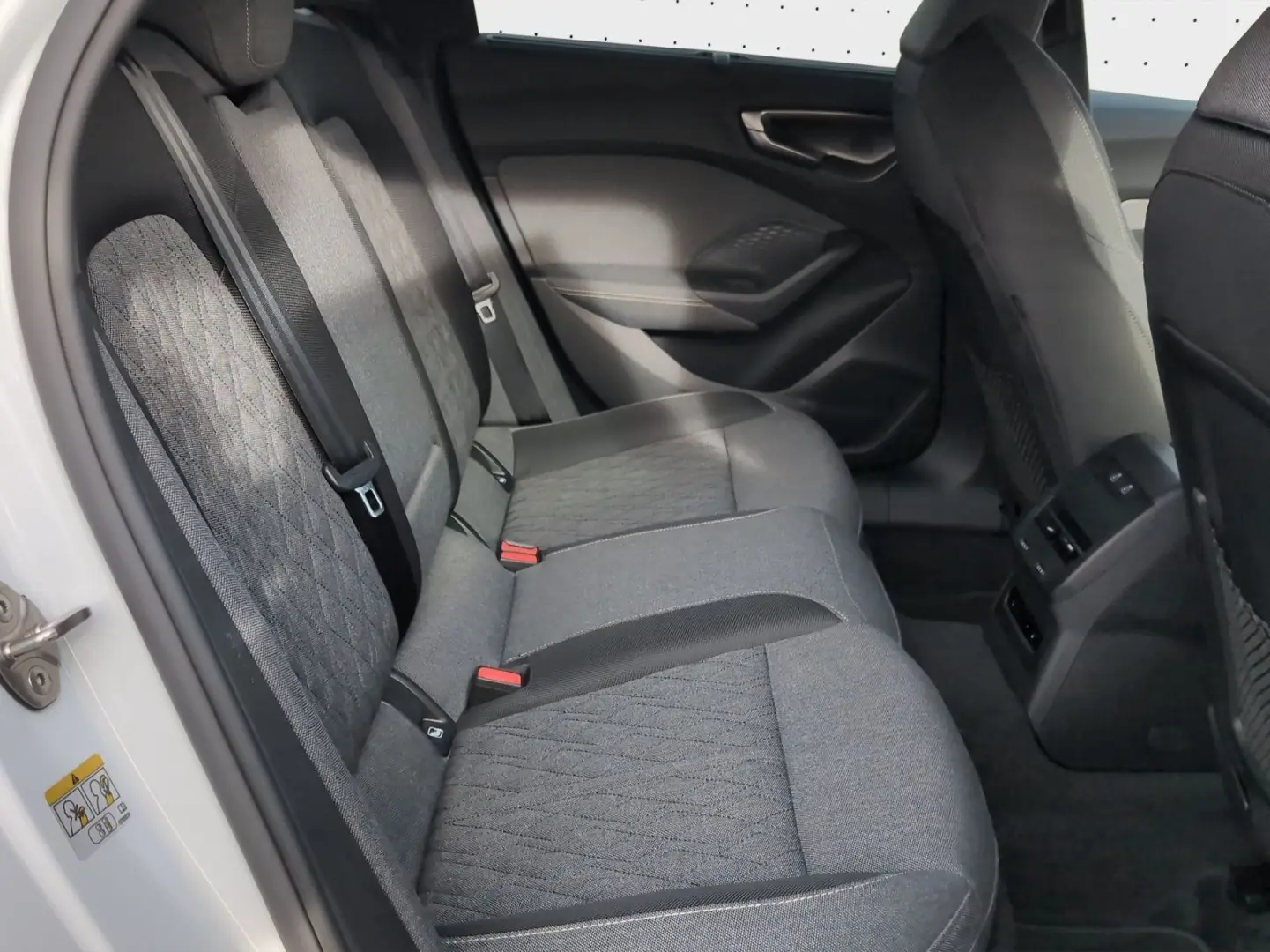 A5 Limousine 40 TDI qu S line edition one S tro