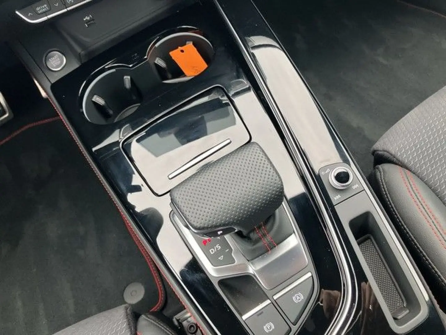 A5 Sportback 40 TFSI quattro S-tronic S-line AHK