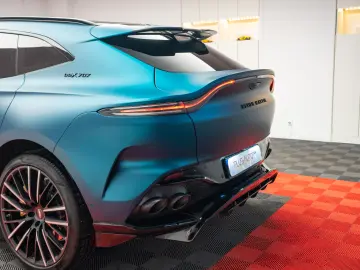 2023 ASTON MARTIN DBX 707